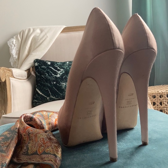 Brand new Brian Atwood pink satin platform pumps - Picture 4 of 4